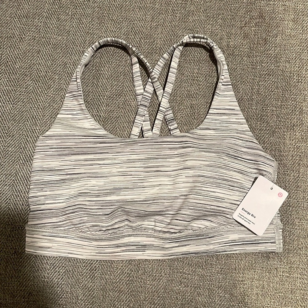 Lululemon sports bra
